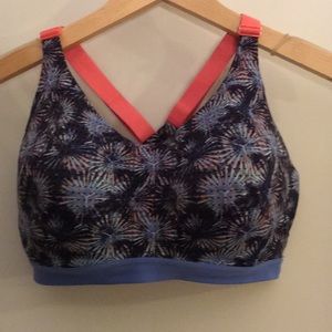 Sports bra